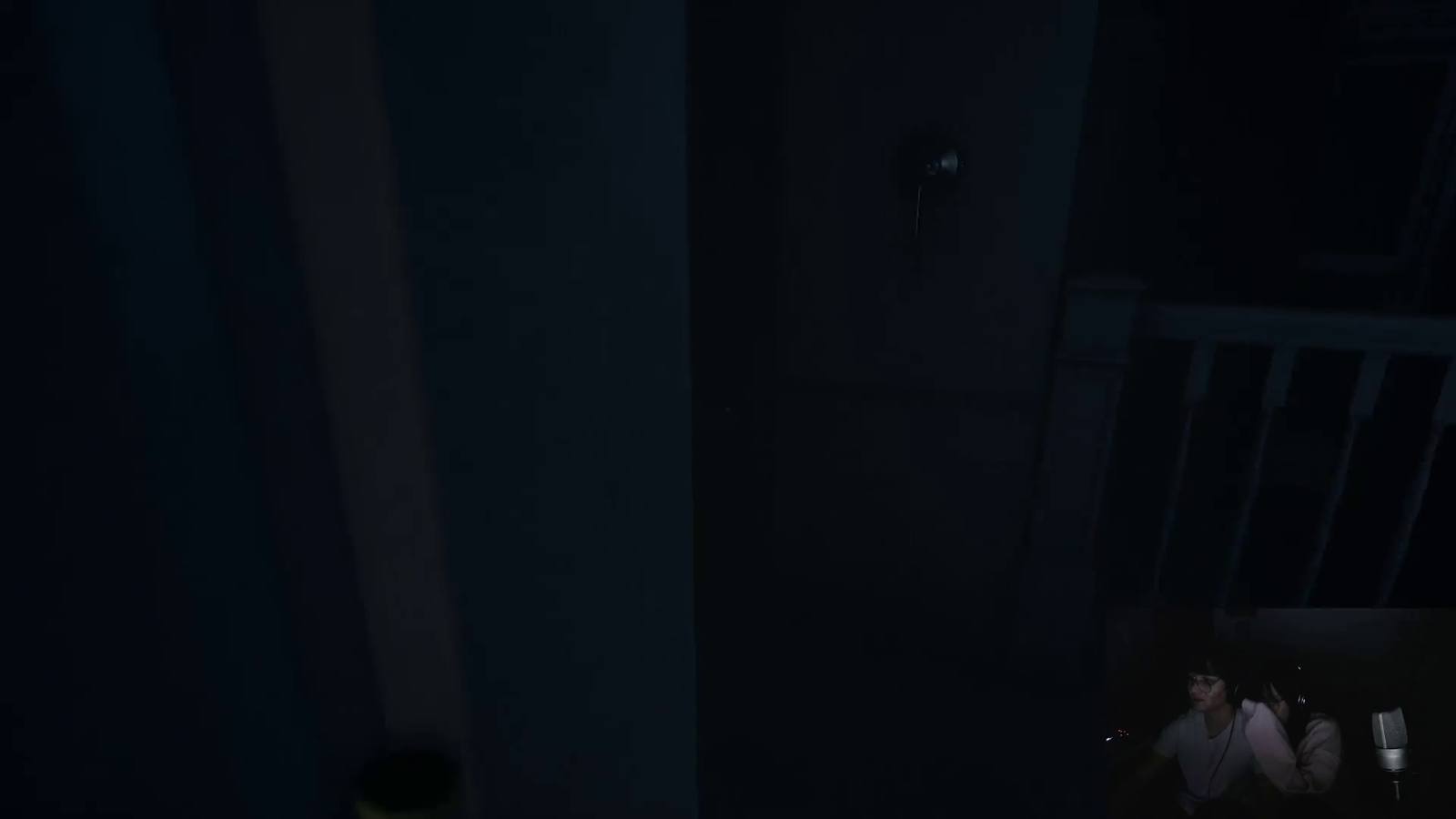 Fed Scares Lily and Michael