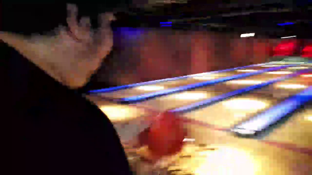 Strike with left hand PogChamp