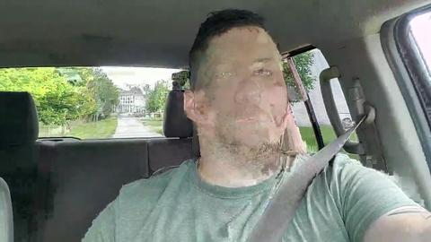 Bondsman gets pulled over during police manhunt