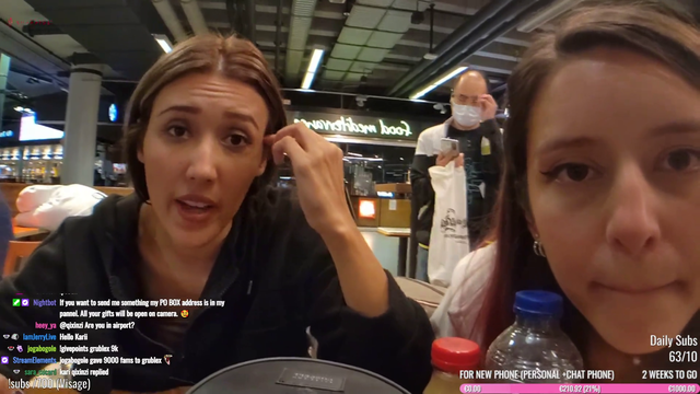 JustKeth and Karii IRL jumpscared by a nice viewer that came to bring a lost package to them