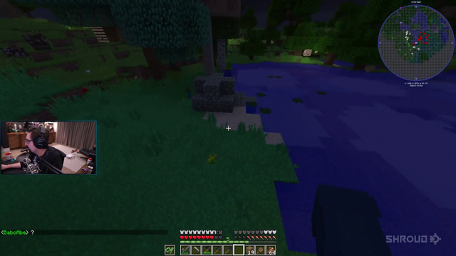 Tyler1 streamsnipes Shroud in Minecraft