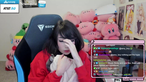 Emiru's Rabbit Bites Through Her Earphone Wire