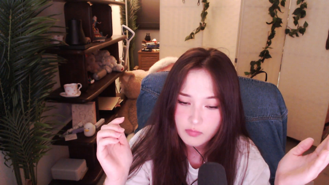 Tina says Fuslie & Noah's Relationship Should've stayed Private