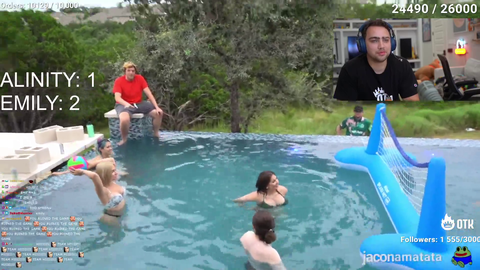 Mizkif reaches TIER 10 leeching OMEGALUL
