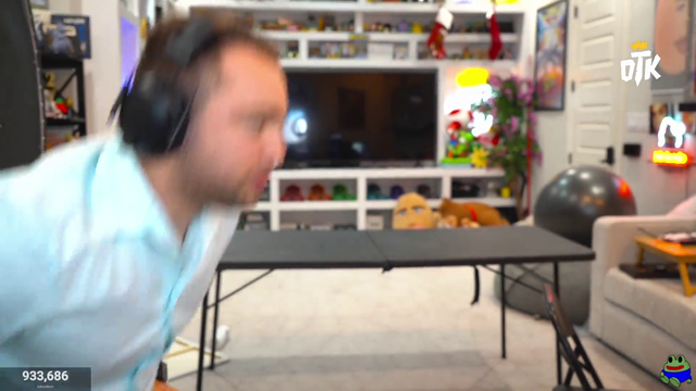 After losing over 16 viewers, Mizkif resorts to Worming Out