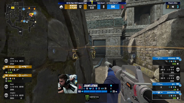 XQC with an insane AWP 1v3 in Rio Major