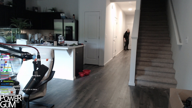 StaysafeTV vs Squirrel