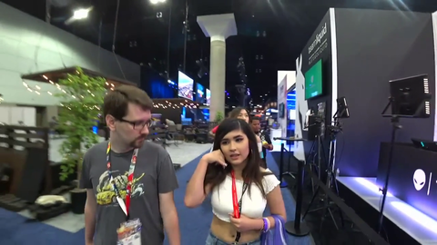 DesTiny pulling one of the oldest tricks from the book