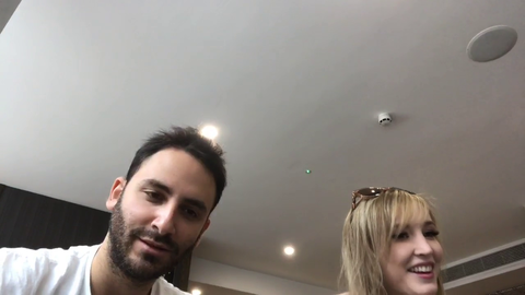 Reckful aks Kelly to help prop up stream