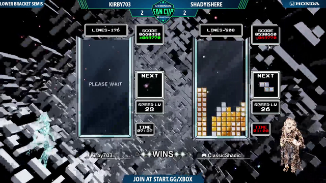 Last second comeback in Tetris tournament finals