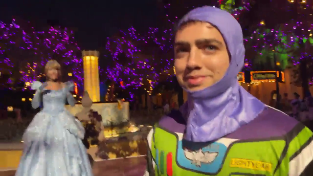 Miz talking to Princess