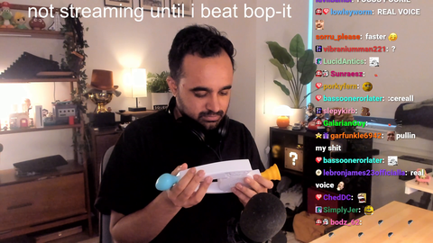 Squeex Beats Bop-It