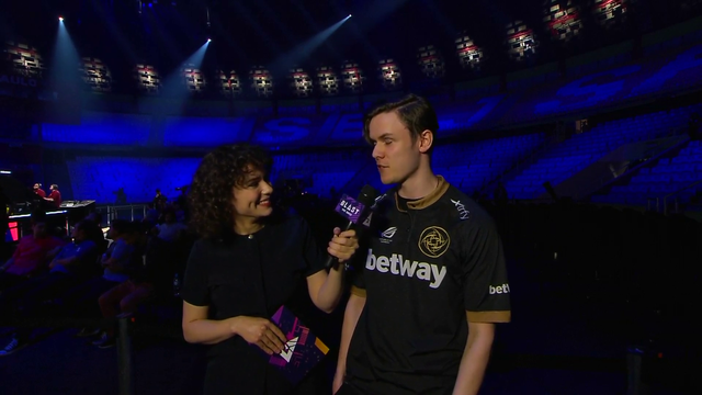 REZ handshake
