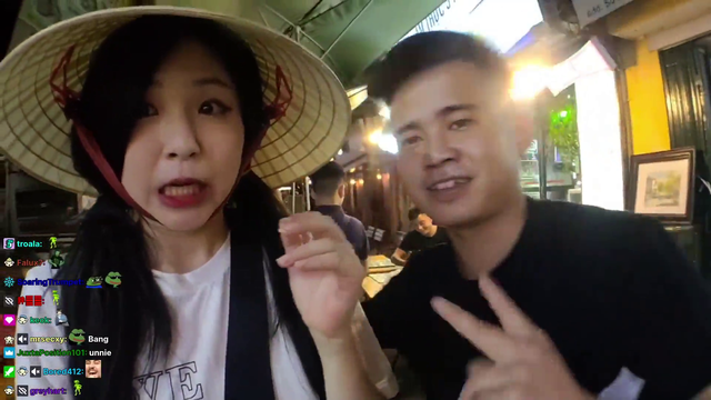 Korean tourist tries to be incognito in Vietnam