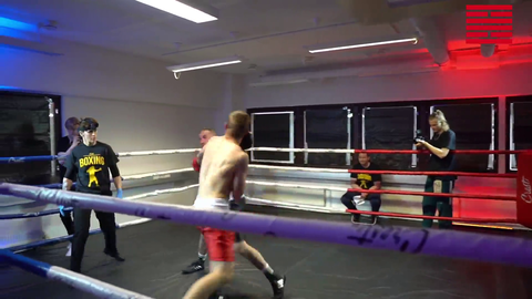 Finnish TikTok star gets knocked out in a Social Media Boxing night