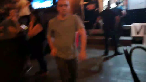 Mizkif passing by girls in the club