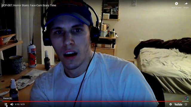 Jerma observes his room from 10 years ago