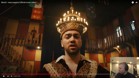 Quin can't figure out why bbno$ edited out Asmongold face out of his new video but didn't do it to Mizkif