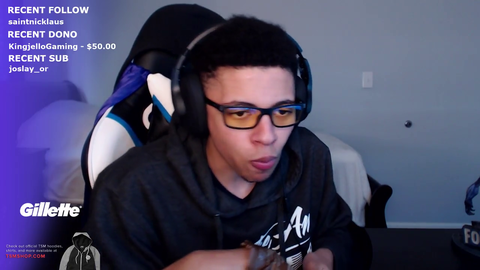 "I don't duo with donators, that's not how I roll..." *$1k dono inc* "OK we can duo..."