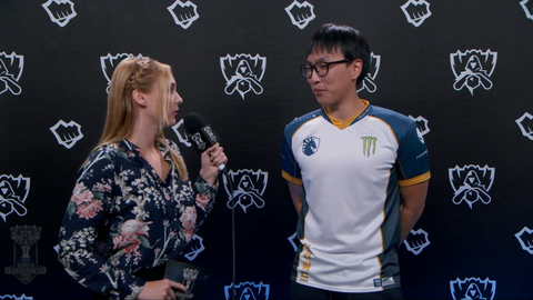Doublelift pouring his heart out following his win against EDG while already unable to qualify for Quarterfinals.