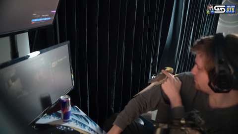 Soda's new bird