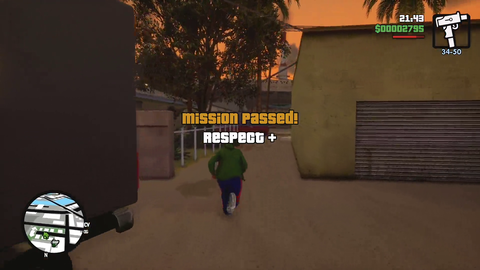 Bulldog makes it so that grandma can safely pass the street (wholesome)