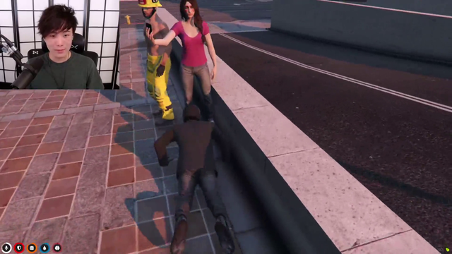 Sykkuno gets brutally beaten by woman