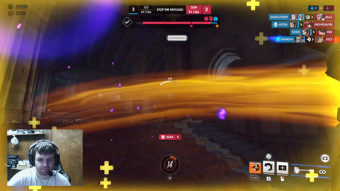Kitten Attacks Mid Match - thekameshi on Twitch