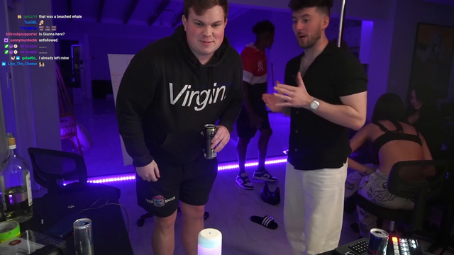 Heelmike returns to Twitch after 2 years - because he is banned everywhere else