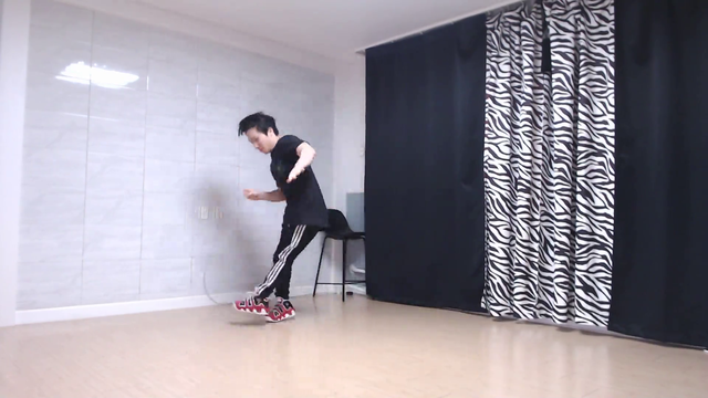 Korean Dancer's 1st day on Twitch