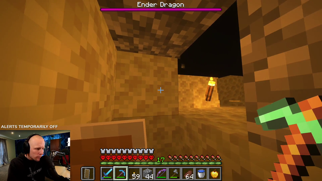 Quin69, playing Minecraft Hardcore, blindly enters The End for the very first time.