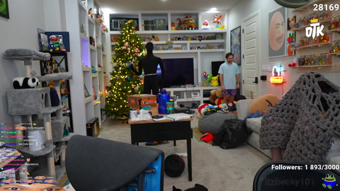 Mizkif takes revenge on Alinity