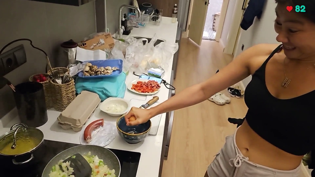 EggSplosion with Mhyochi and Jaystreazy